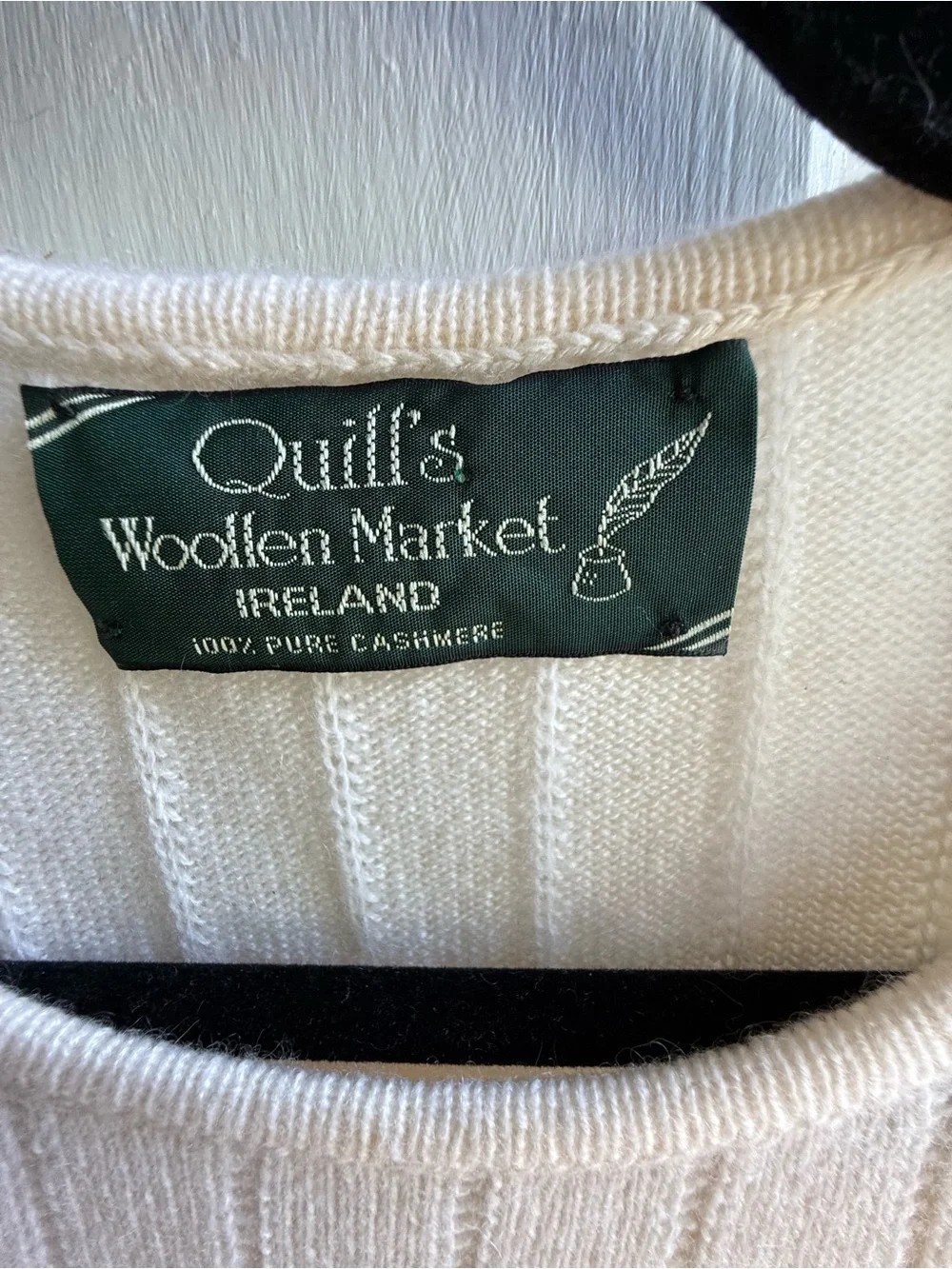 Women's Cream Ribbed Cashmere Crewneck Sweater